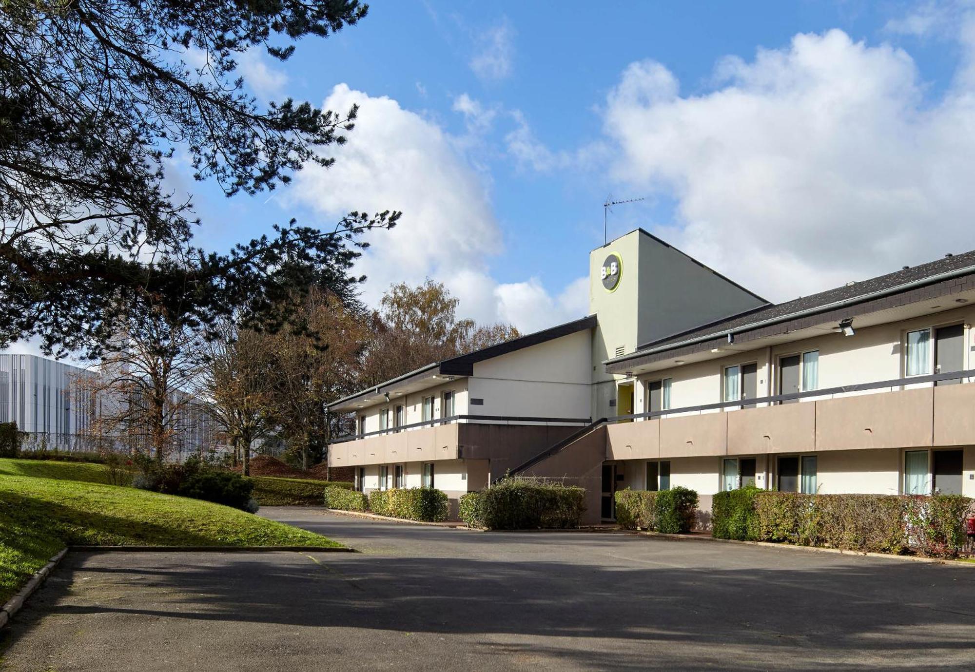 B&B Hotel Saclay Exterior photo