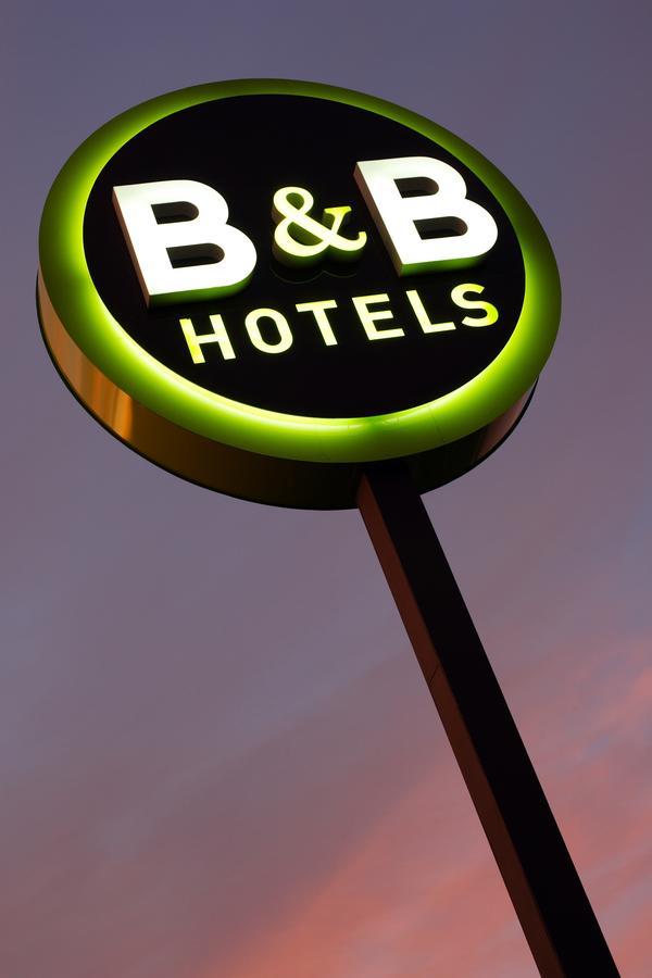 B&B Hotel Saclay Exterior photo